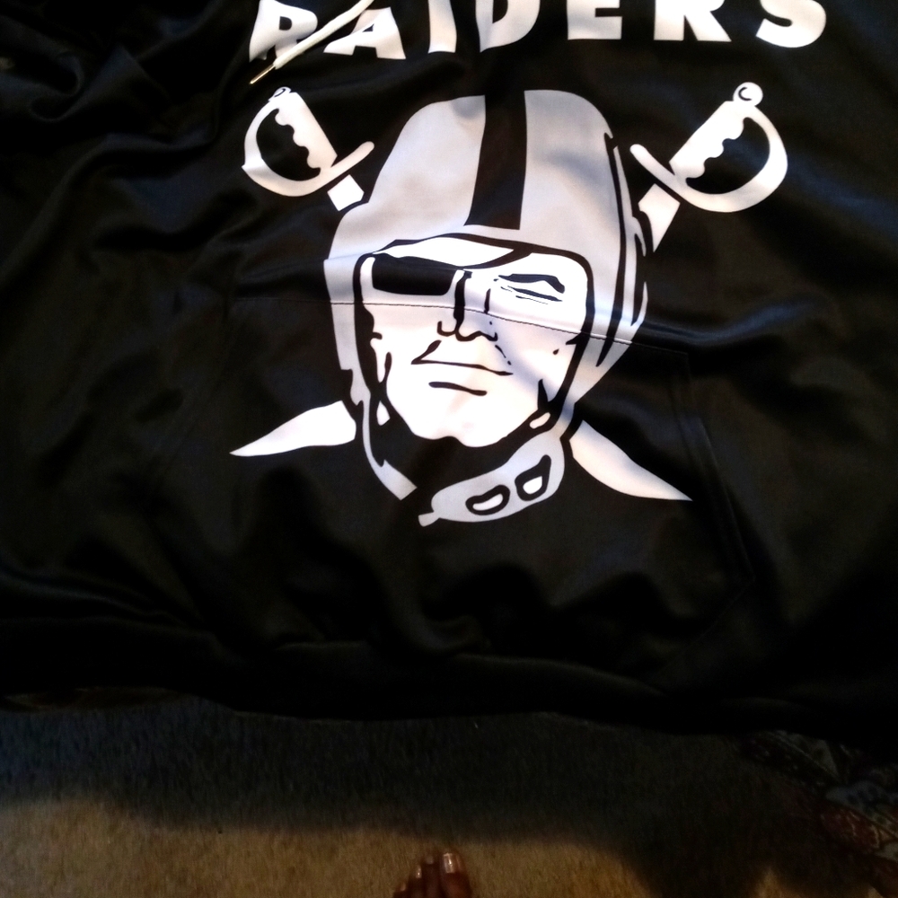 Raiders hoodie